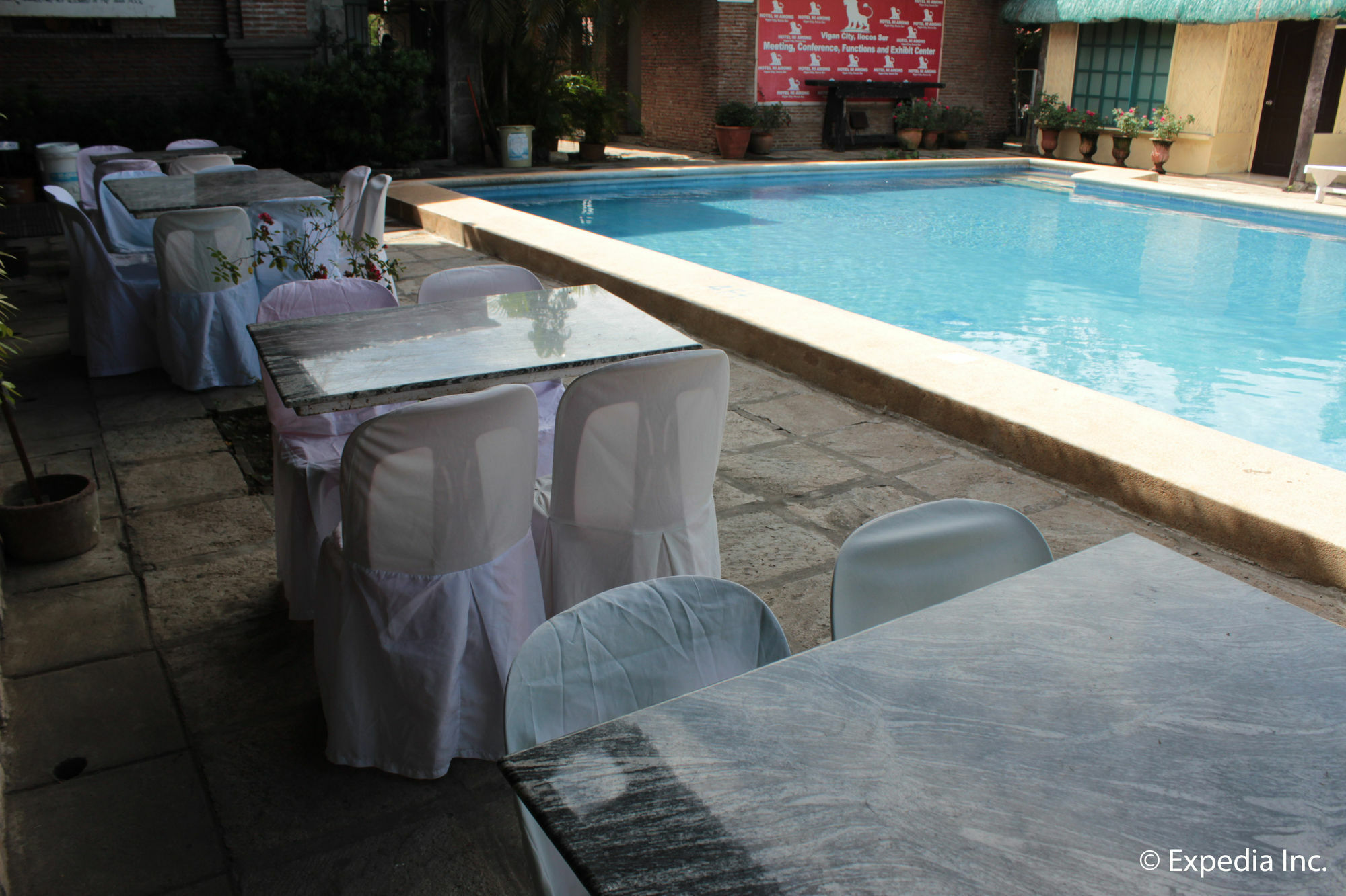 Reddoorz Plus Near Vigan Convention Center Esterno foto