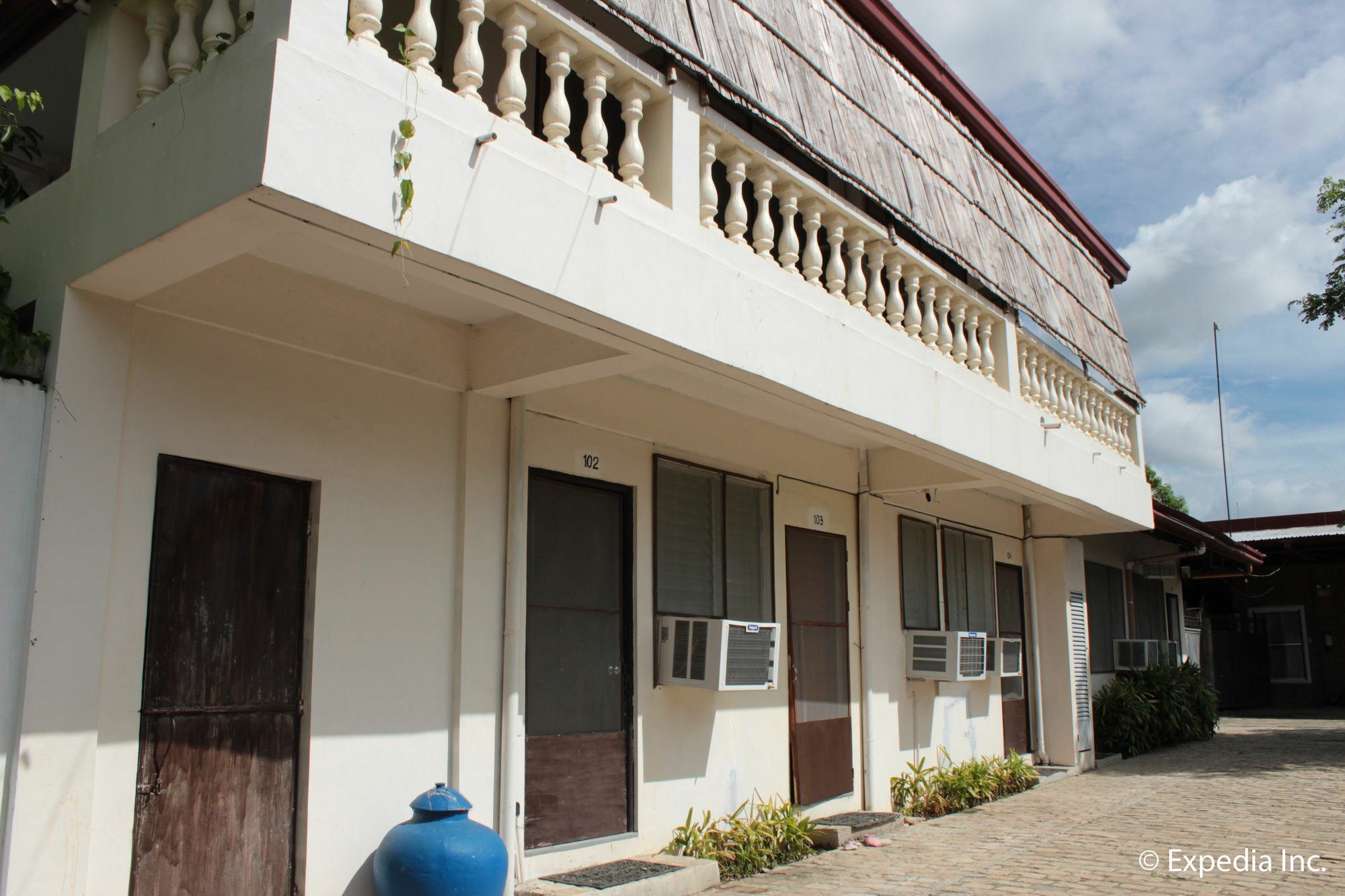 Reddoorz Plus Near Vigan Convention Center Esterno foto