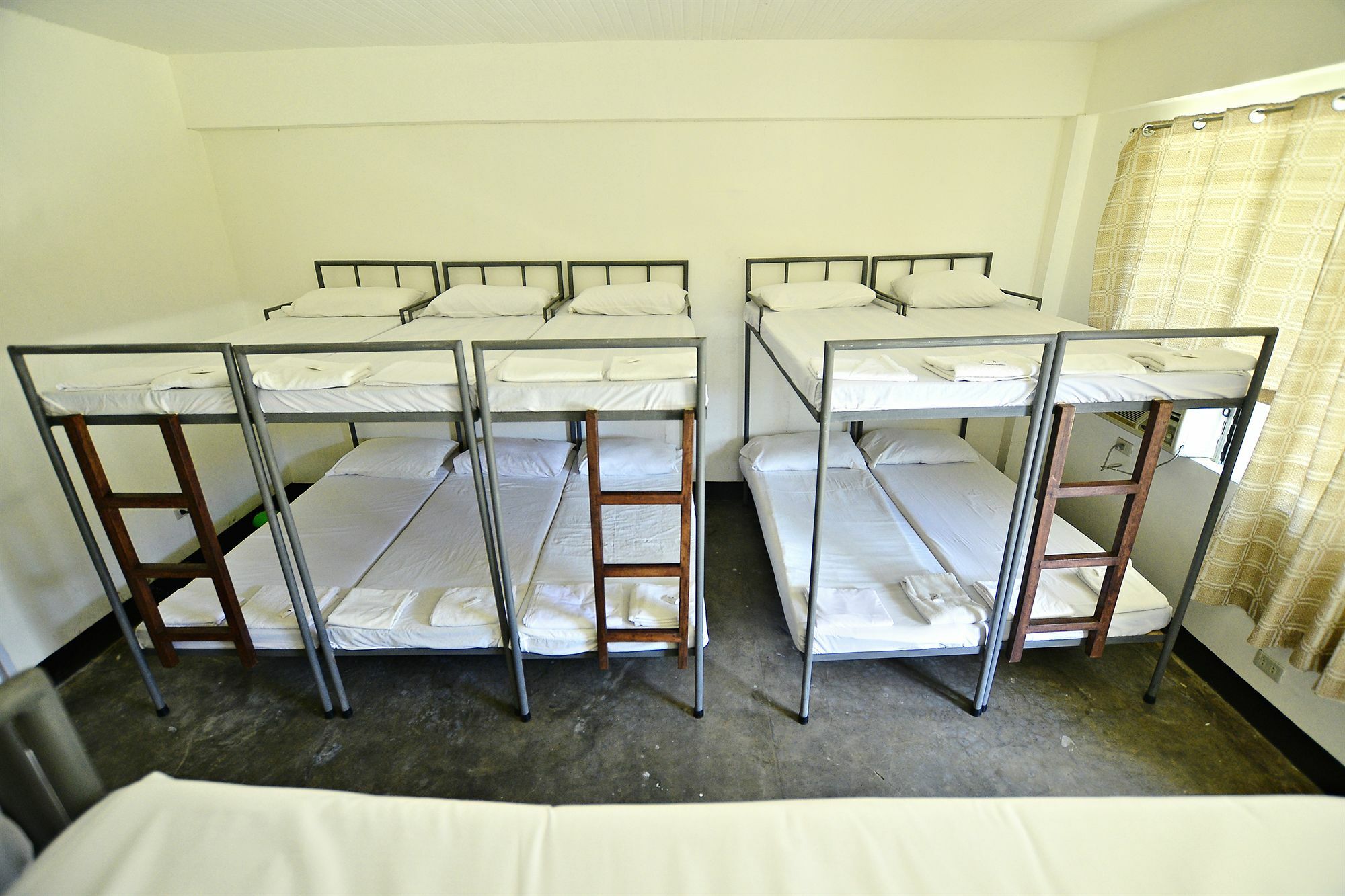 Reddoorz Plus Near Vigan Convention Center Esterno foto