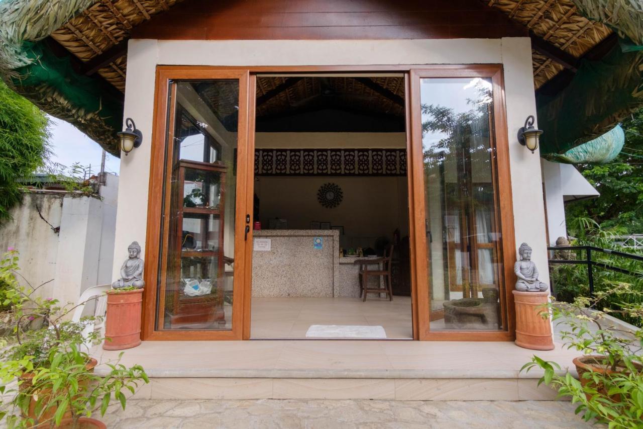 Reddoorz Plus Near Vigan Convention Center Esterno foto