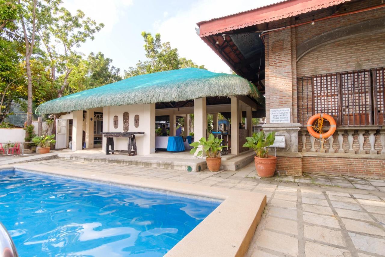 Reddoorz Plus Near Vigan Convention Center Esterno foto